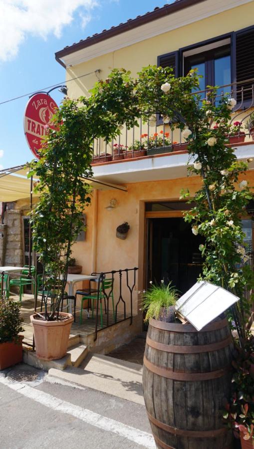 B&B Da Nicoletta San Pantaleo Exterior foto